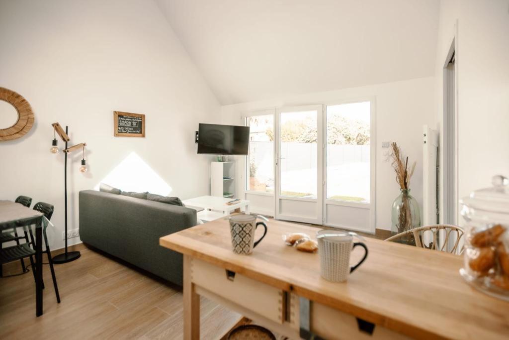 Loft Du Pain Avec Spa Privatif Druye Exterior photo